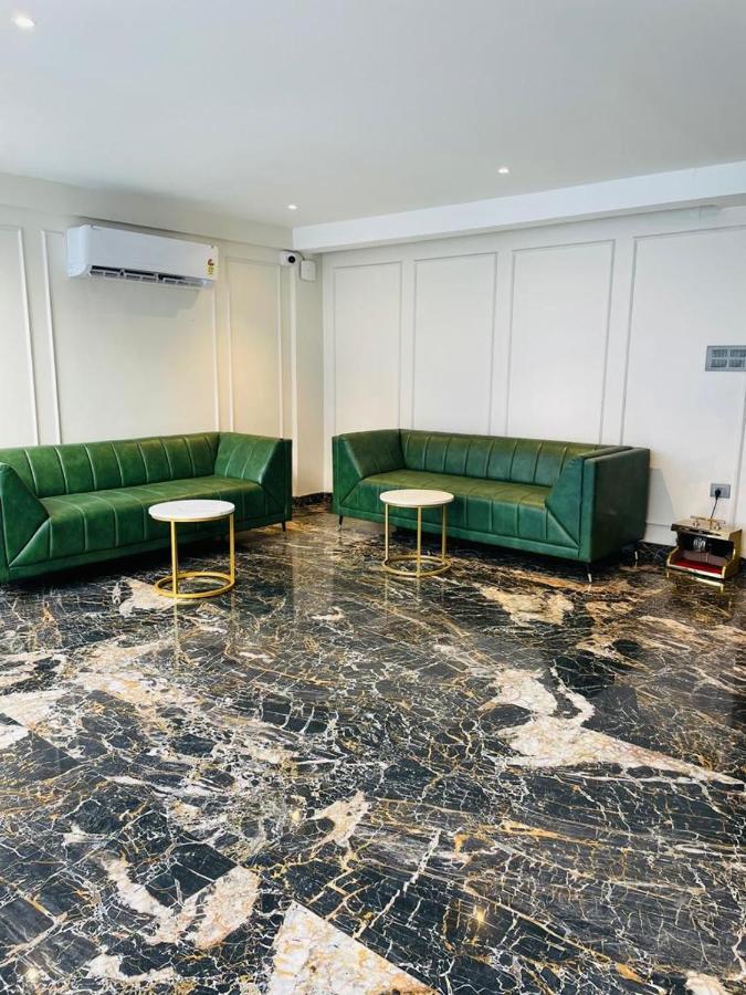 Hotel Emora Tree Мисор Екстериор снимка